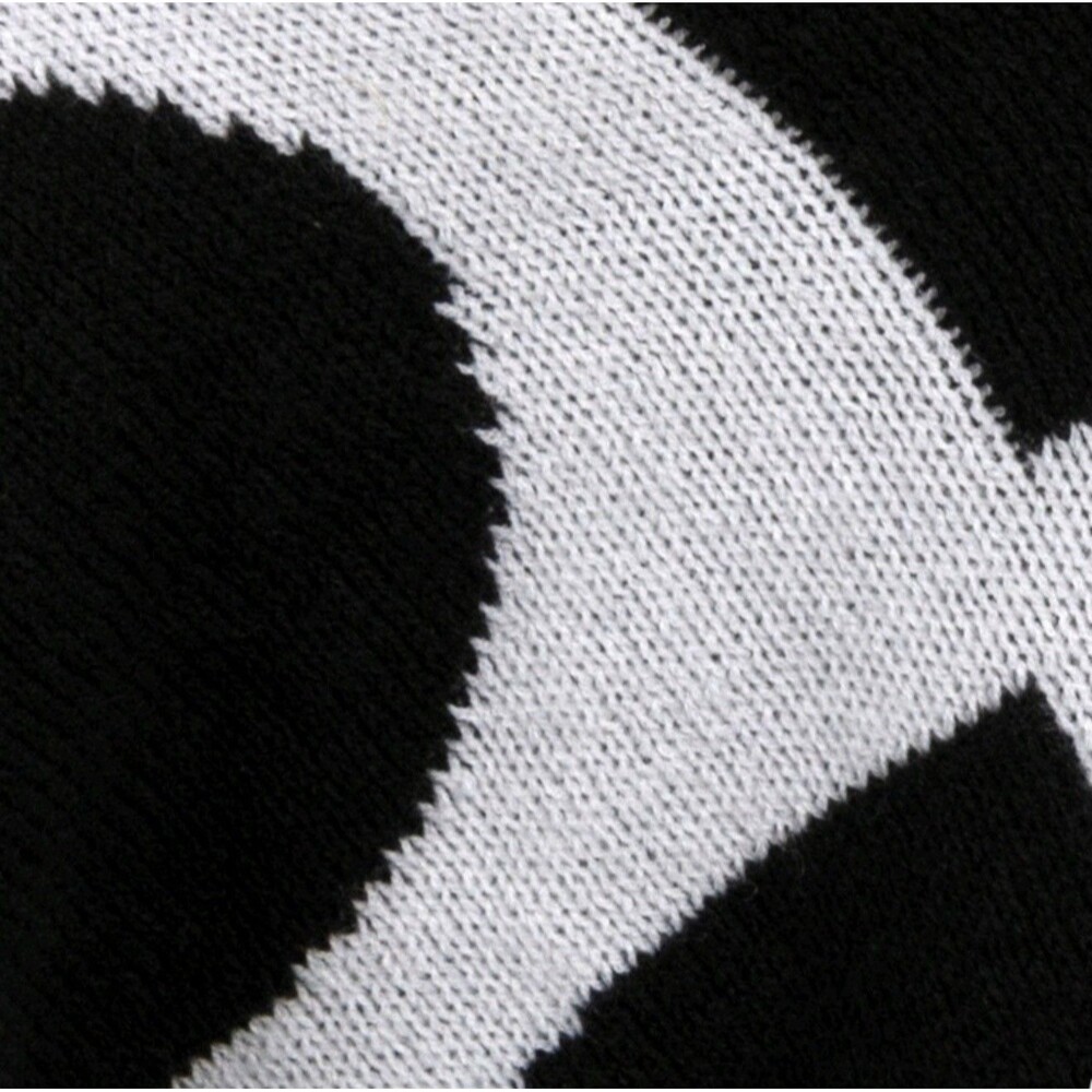 Reversible Knit Geo Throw Blanket 50x60 Black Threshold Cozy Midweight NEW - Picture 5 of 5